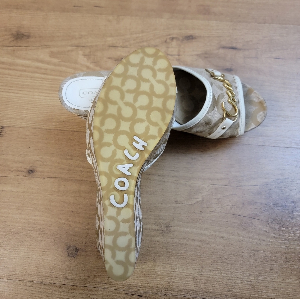 COACH Carissa Optic Art Khaki Platform Wedge Sandals - Picture 9 of 9